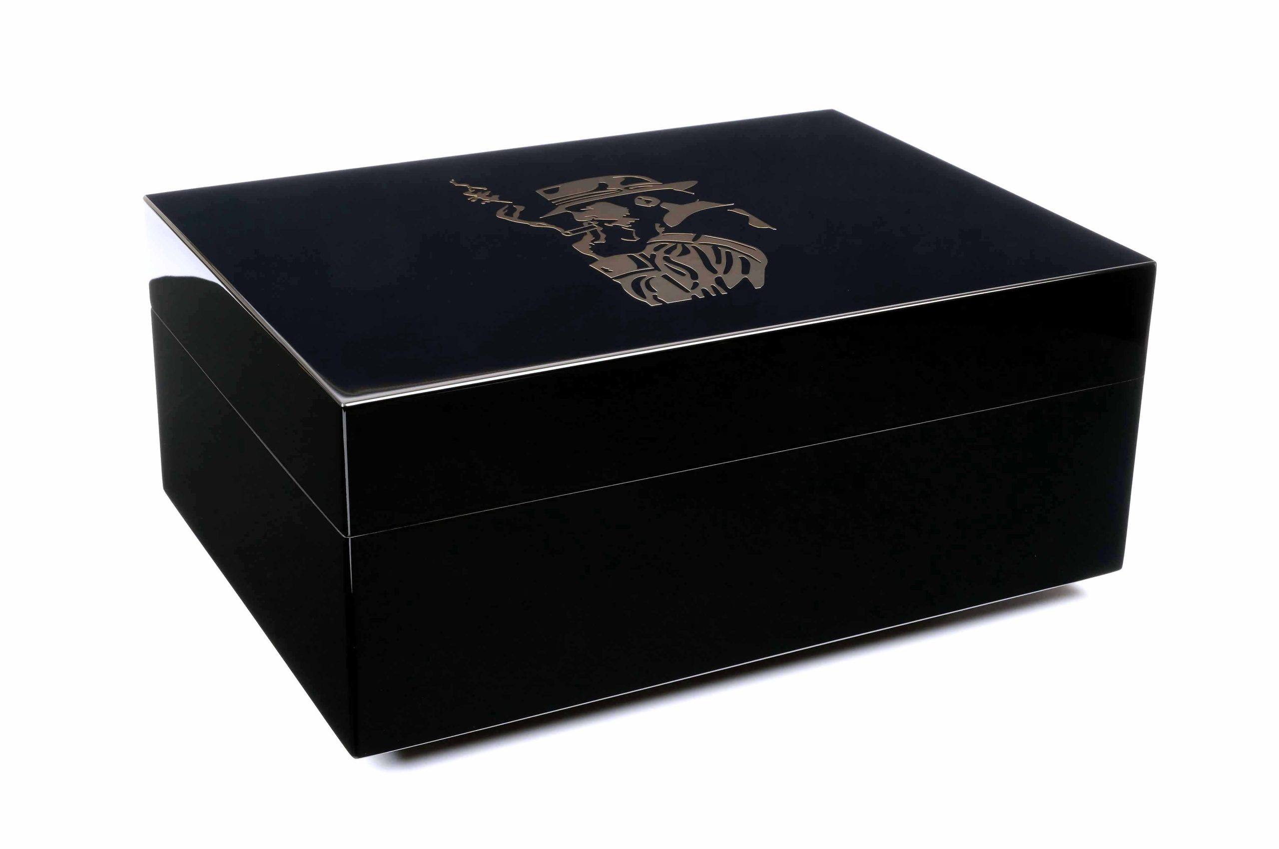 Хьюмидор Gentili Fumatore Dorato на 50 сигар, Черный лак