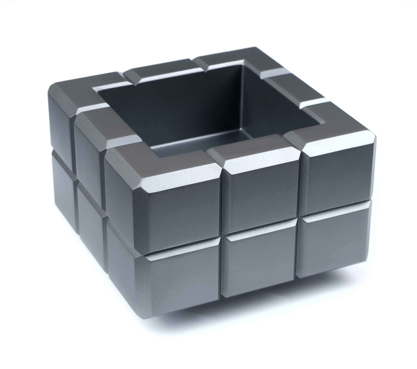 Пепельница Colibri Heritage Cube, Оружейная сталь AT125T3