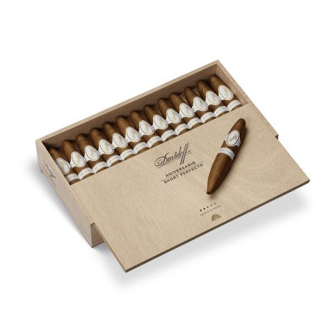 Davidoff Aniversario Short Perfecto preview