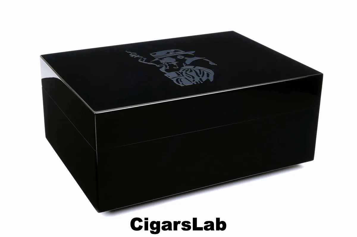 Хьюмидор Gentili Fumatore Dorato на 50 сигар, Черный лак