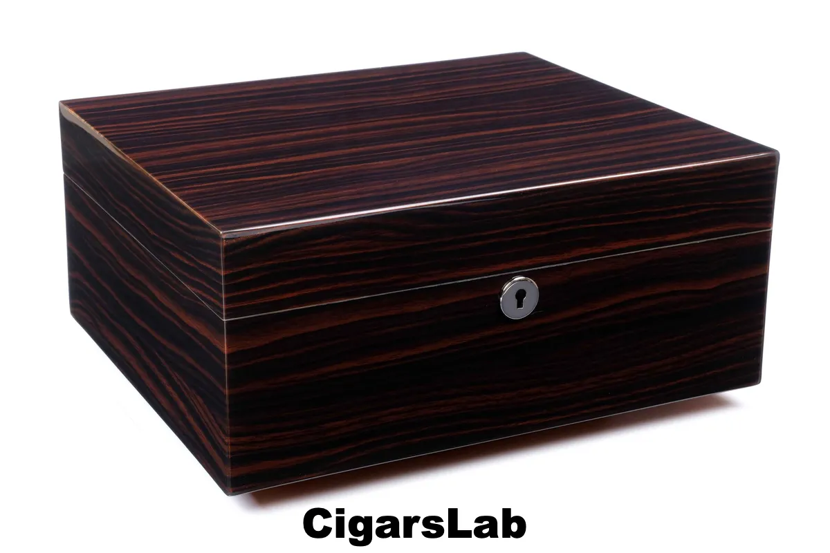 Хьюмидор Howard Miller на 50 сигар, Макассар