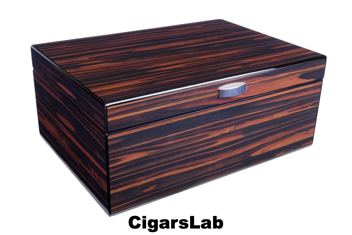 Хьюмидор Lubinski на 50 сигар, Макассар