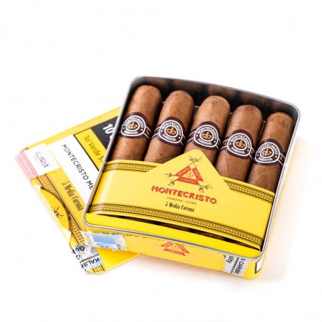 Montecristo Media Corona